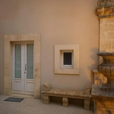 Al Portico 38 * Palazzolo Acreide